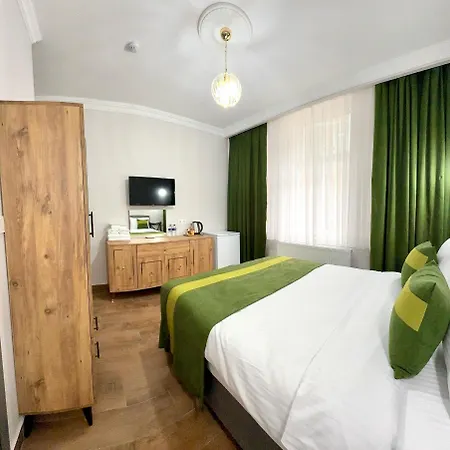 Armagan Taksim 3*