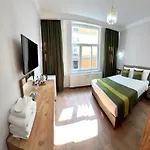 Armagan Taksim