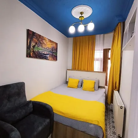 Armagan Taksim 3*